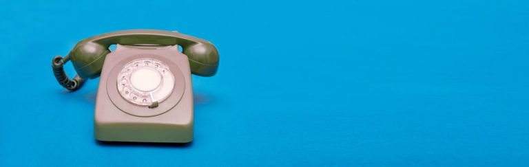Jak skutecznie prowadzić rozmowę przez telefon (poziom podstawowy) – nowe szkolenie e-learningowe