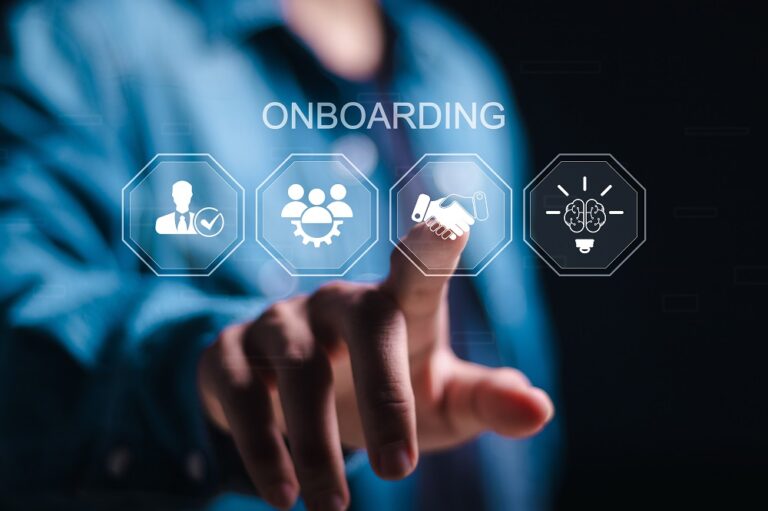 Adaptacyjny onboarding: e-learning jako narzędzie szyte na miarę  
